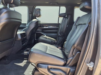 2022 Jeep Wagoneer Series III