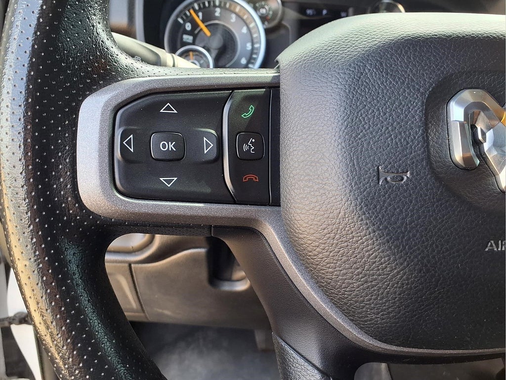 2022 RAM 1500 4x4 Tradesman 4dr Crew Cab 5.6 ft. SB Pickup