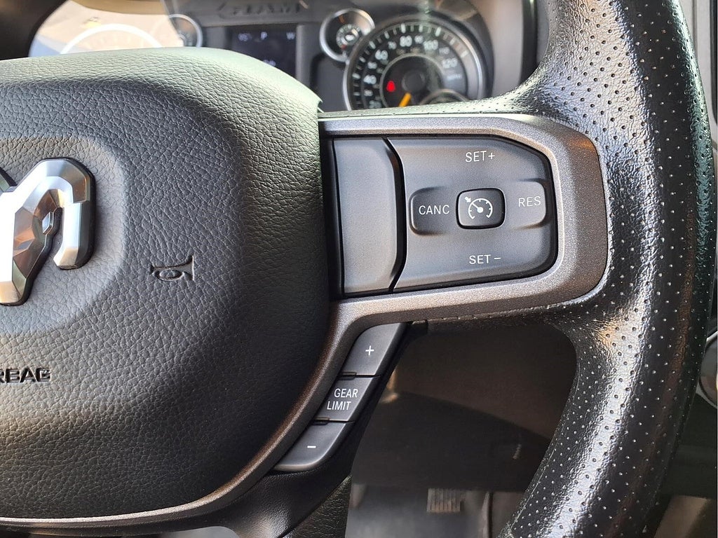 2022 RAM 1500 4x4 Tradesman 4dr Crew Cab 5.6 ft. SB Pickup