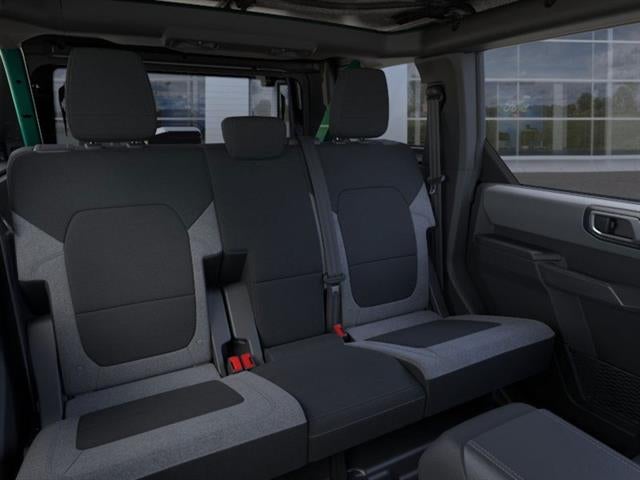 2025 Ford Bronco Base 4 Door 4x4