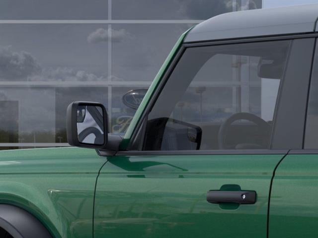 2025 Ford Bronco Base 4 Door 4x4