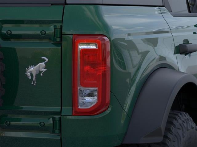 2025 Ford Bronco Base 4 Door 4x4