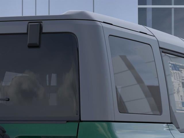 2025 Ford Bronco Base 4 Door 4x4