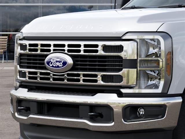 2027 Ford Super Duty F-250 SRW XLT