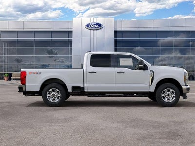 2027 Ford Super Duty F-250 SRW XLT