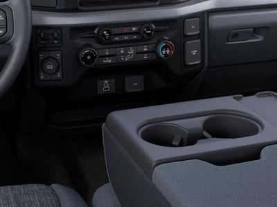 2027 Ford Super Duty F-250 SRW XLT