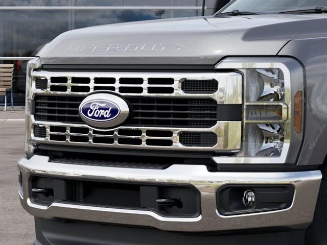 2027 Ford Super Duty F-250 SRW XLT