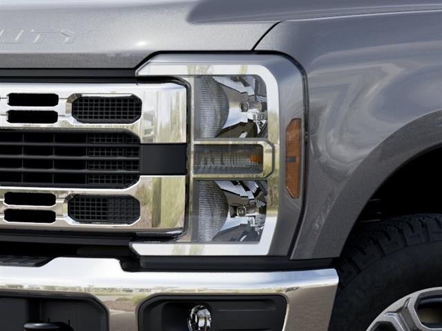 2027 Ford Super Duty F-250 SRW XLT