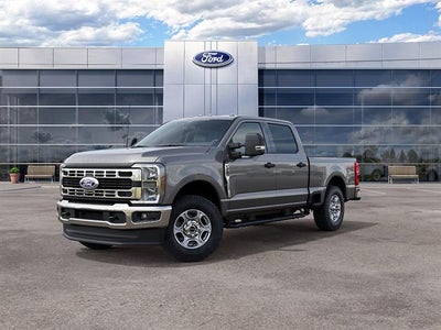 2027 Ford Super Duty F-250 SRW XLT