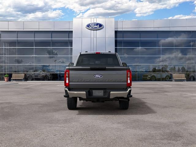 2027 Ford Super Duty F-250 SRW XLT