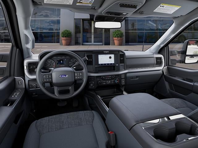 2027 Ford Super Duty F-250 SRW XLT