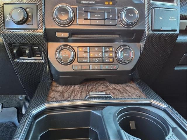 2017 Ford Super Duty F-250 SRW Lariat