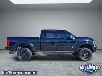 2017 Ford Super Duty F-250 SRW Lariat