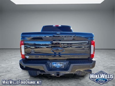 2017 Ford Super Duty F-250 SRW Lariat