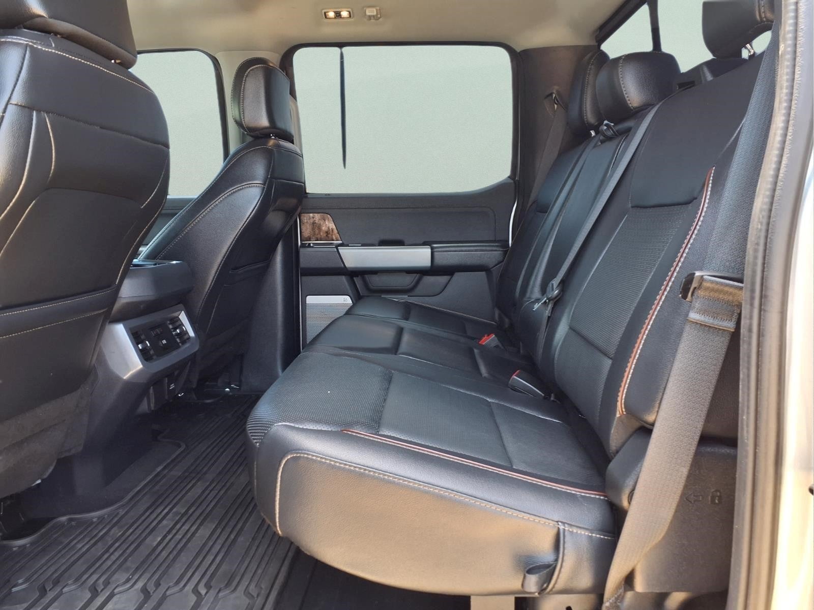2024 Ford Super Duty F-250 SRW Lariat