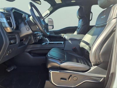 2024 Ford Super Duty F-250 SRW Platinum