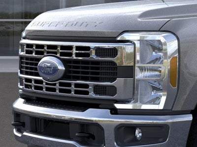 2025 Ford Super Duty F-350 SRW XLT