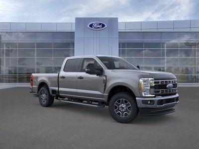 2025 Ford Super Duty F-350 SRW XLT