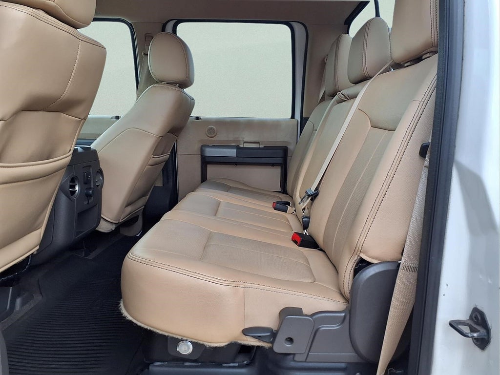 2015 Ford Super Duty F-350 SRW Lariat