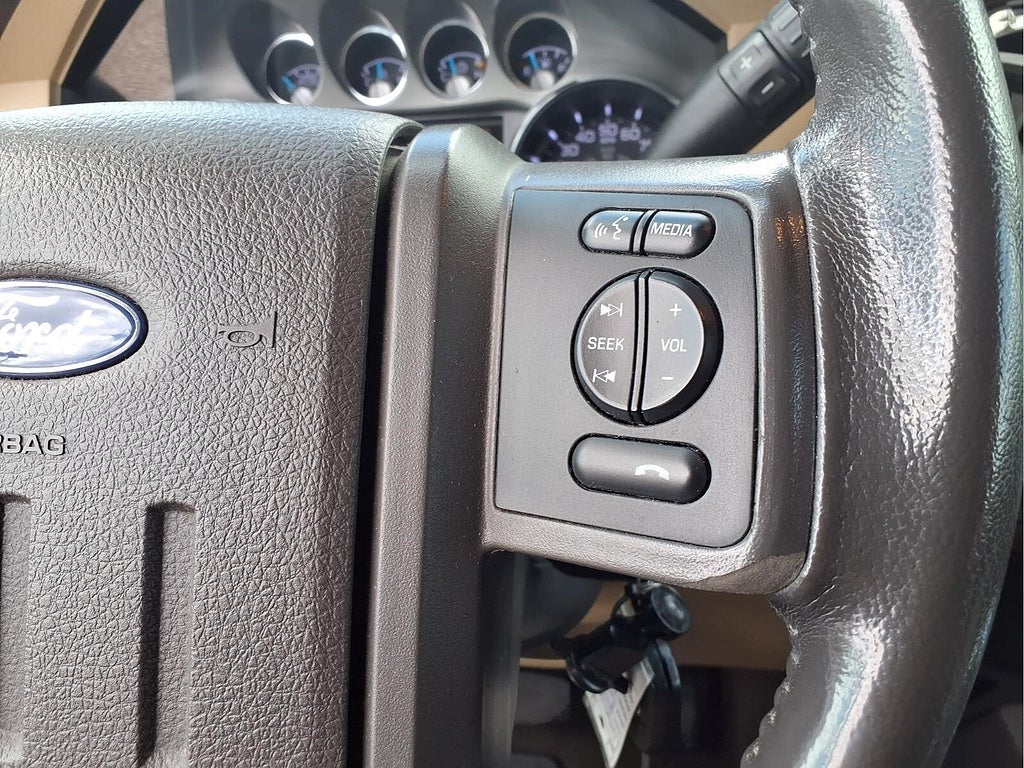 2015 Ford Super Duty F-350 SRW Lariat