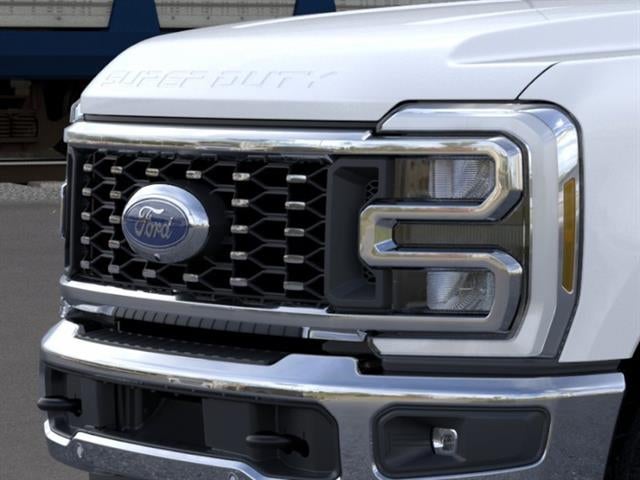 2026 Ford Super Duty F-350 DRW 4WD CREW 8' LARIAT