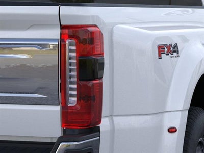 2026 Ford Super Duty F-350 DRW 4WD CREW 8' LARIAT
