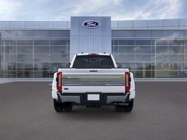 2026 Ford Super Duty F-350 DRW 4WD CREW 8' LARIAT