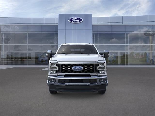 2026 Ford Super Duty F-350 DRW 4WD CREW 8' LARIAT
