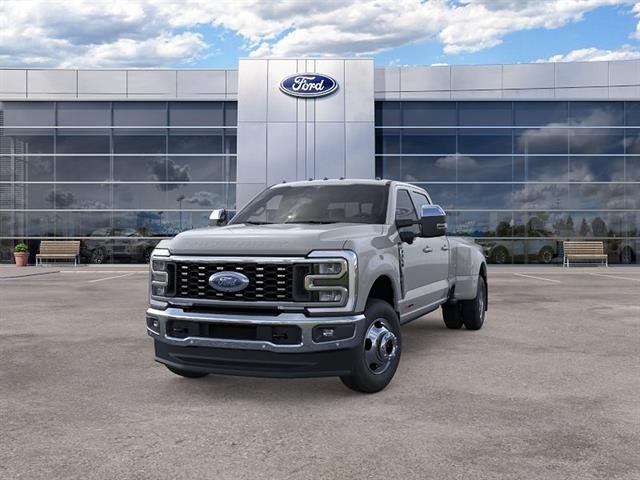 2026 Ford Super Duty F-350 DRW LARIAT