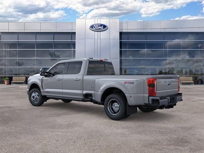 2026 Ford Super Duty F-350 DRW LARIAT