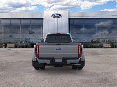2026 Ford Super Duty F-350 DRW LARIAT