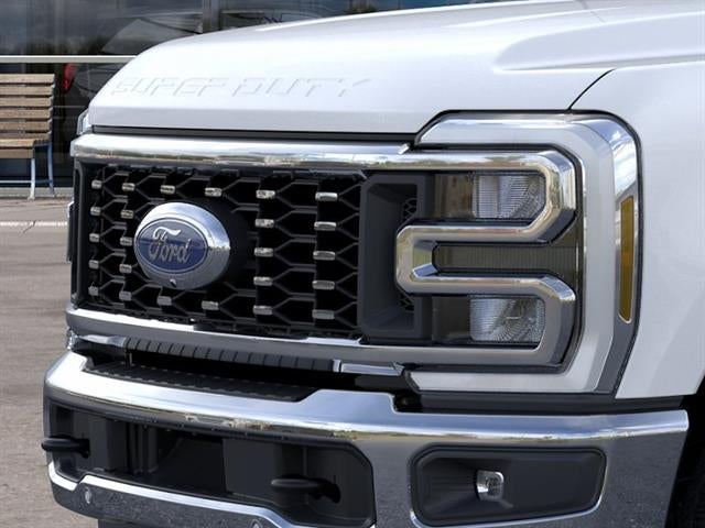 2026 Ford Super Duty F-350 DRW King Ranch 4WD Crew Cab 8' Box