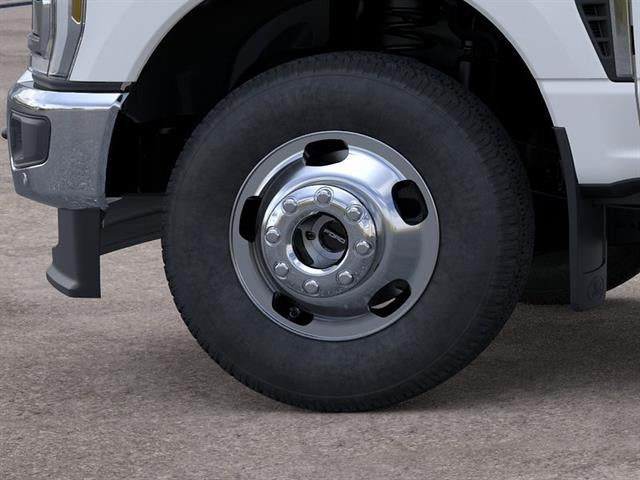 2026 Ford Super Duty F-350 DRW King Ranch 4WD Crew Cab 8' Box