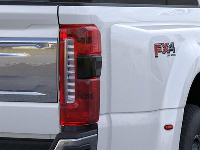 2026 Ford Super Duty F-350 DRW King Ranch 4WD Crew Cab 8' Box