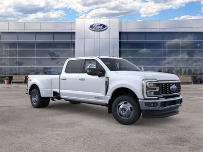 2026 Ford Super Duty F-350 DRW King Ranch 4WD Crew Cab 8' Box