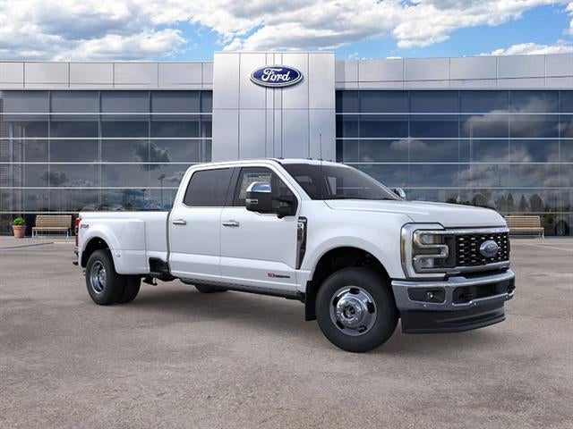 2026 Ford Super Duty F-350 DRW King Ranch 4WD Crew Cab 8' Box