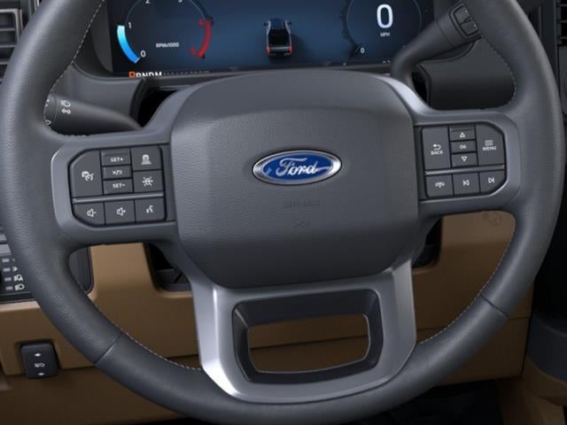 2026 Ford Super Duty F-350 DRW 4WD CREW 8' LARIAT
