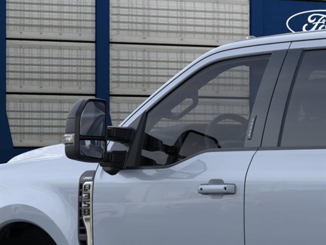 2026 Ford Super Duty F-350 DRW 4WD CREW 8' LARIAT