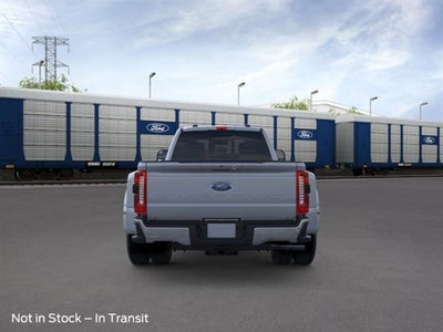 2026 Ford Super Duty F-350 DRW 4WD CREW 8' LARIAT