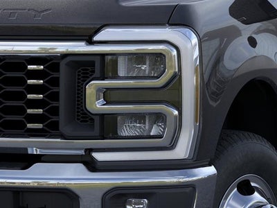 2026 Ford Super Duty F-350 DRW King Ranch 4WD Crew Cab 8' Box
