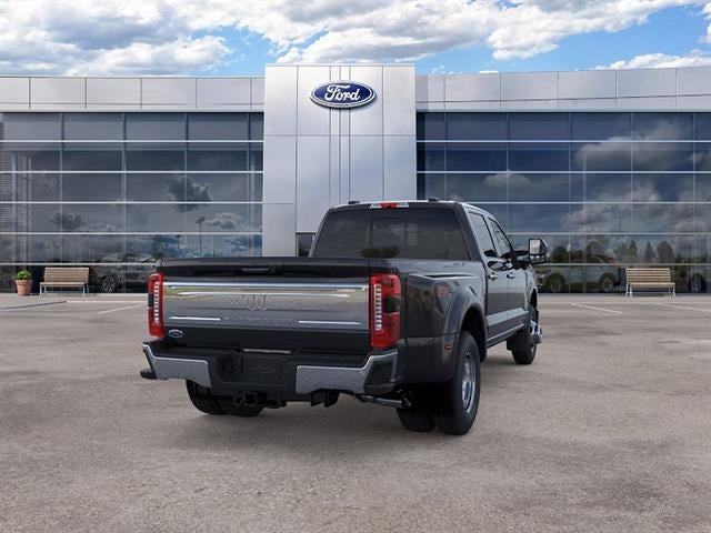 2026 Ford Super Duty F-350 DRW King Ranch 4WD Crew Cab 8' Box
