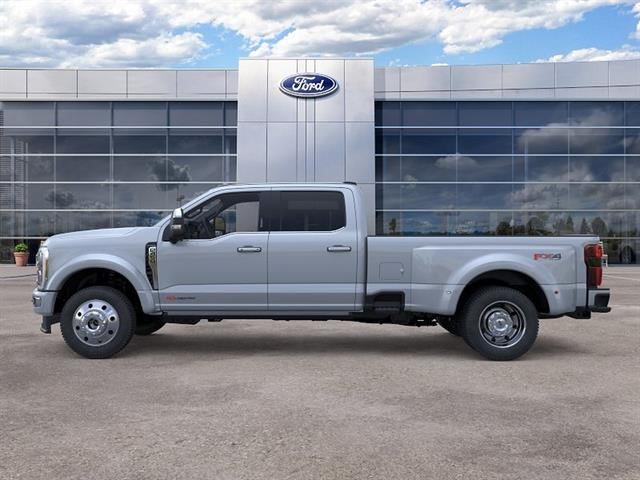 2026 Ford Super Duty F-450 DRW Platinum