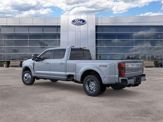 2026 Ford Super Duty F-450 DRW Platinum