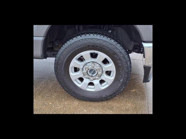 2023 Ford Super Duty F-250 SRW XLT