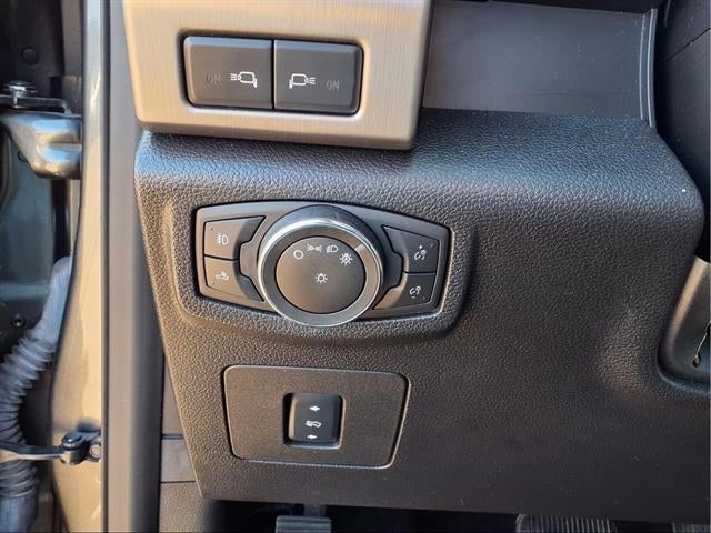 2017 Ford F-150 Platinum