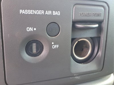 2002 Ford Super Duty F-350 DRW XL