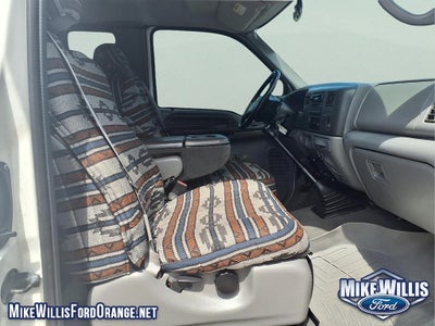 2002 Ford Super Duty F-350 DRW XL