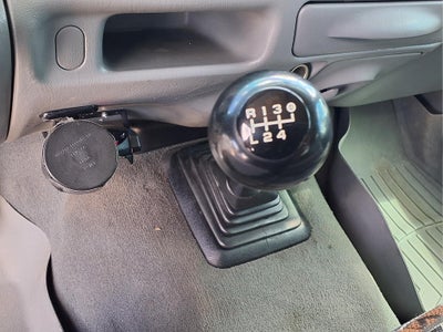 2002 Ford Super Duty F-350 DRW XL
