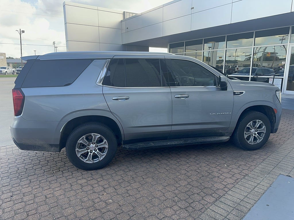 2023 GMC Yukon SLE