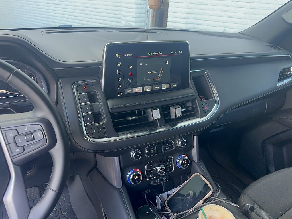 2023 GMC Yukon SLE